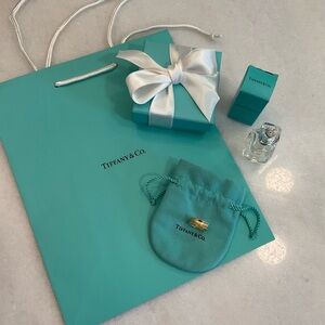 TIFFANY & CO. 1837 18k  Yellow Gold US Size 5